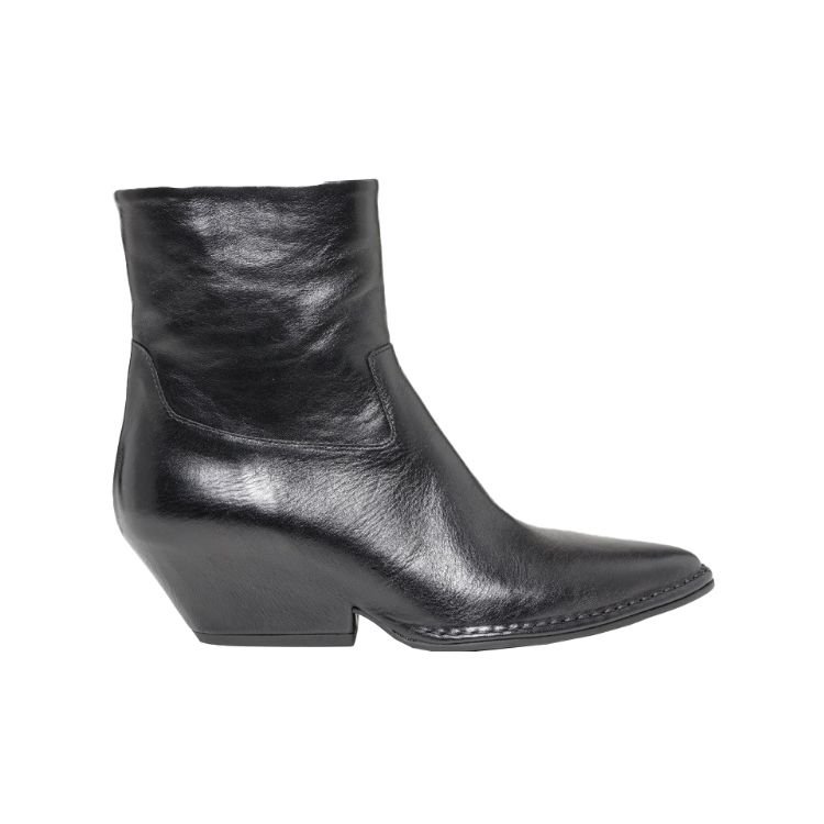 Picture of Leather ankle bootie